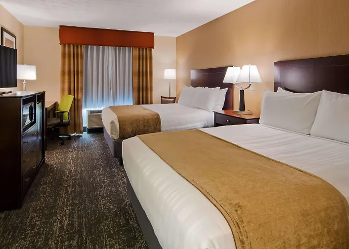 Hotel Western Hanes Mall 3*