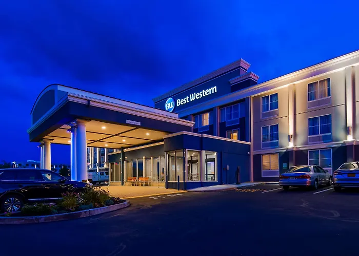 Hotel Western Hanes Mall 3*