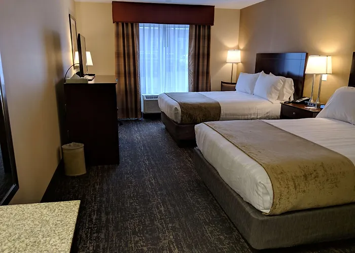 Western Hanes Mall Hotel 3*