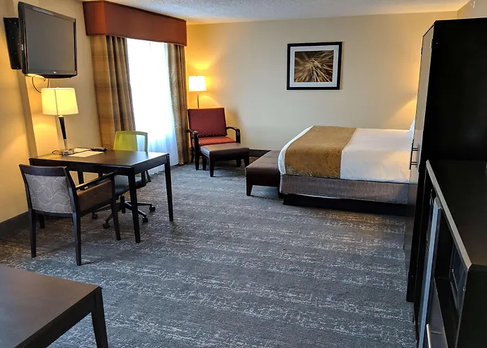 Hotel Western Hanes Mall