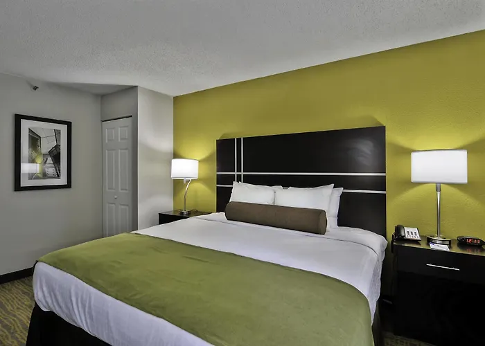 Western Hanes Mall Hotel Winston-Salem